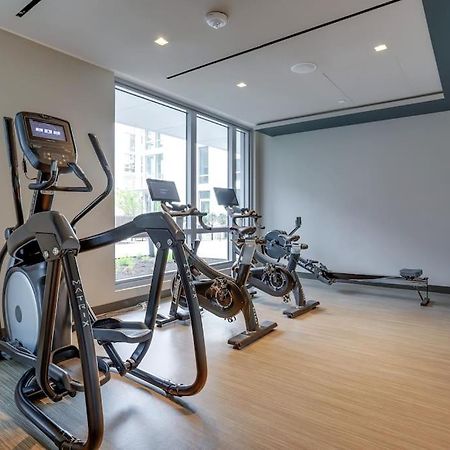 Gorgeous 1 Bedroom At Clarendon With Gym And Rooftop Arlington Dış mekan fotoğraf