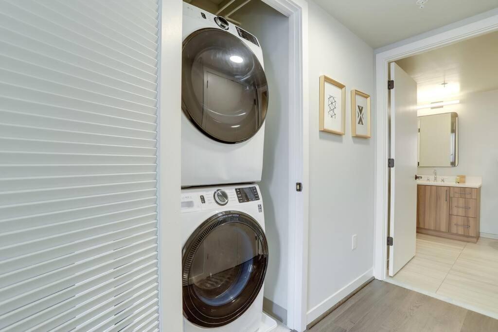 Gorgeous 1 Bedroom At Clarendon With Gym And Rooftop Arlington Dış mekan fotoğraf