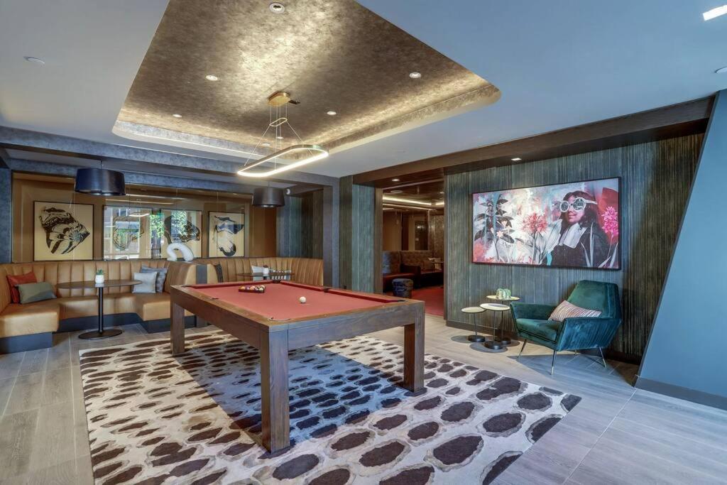 Gorgeous 1 Bedroom At Clarendon With Gym And Rooftop Arlington Dış mekan fotoğraf
