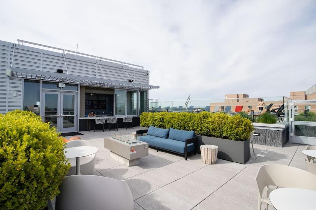 Gorgeous 1 Bedroom At Clarendon With Gym And Rooftop Arlington Dış mekan fotoğraf