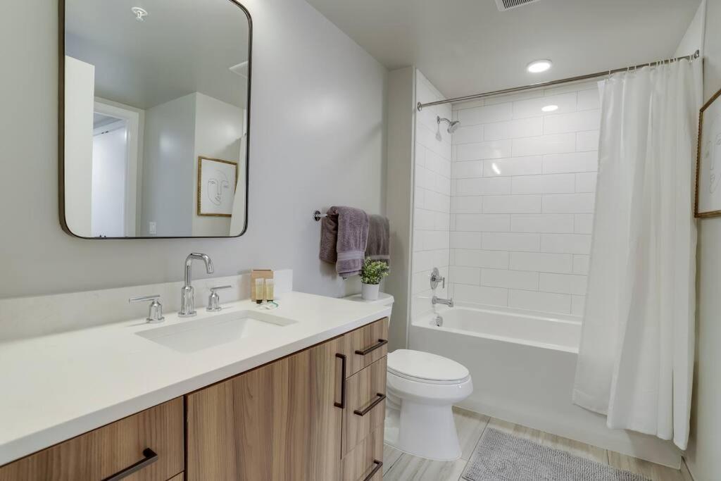 Gorgeous 1 Bedroom At Clarendon With Gym And Rooftop Arlington Dış mekan fotoğraf